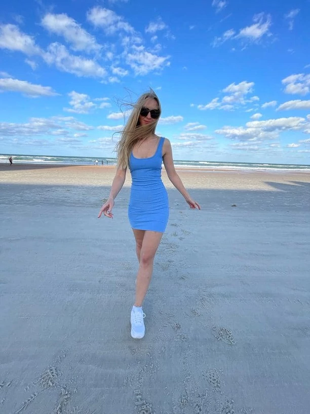 Co za figura! Natalia Siemieniecka Top Girls wygląda zjawiskowa! Gwiazda disco polo zachwyca na plaży w USA [FOTO]