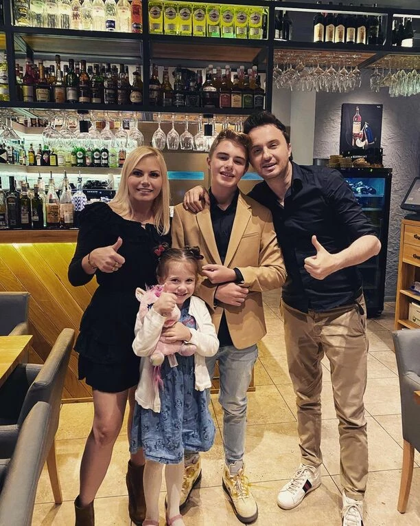 Patryk Pegza - After Party pokazał swoją rodzinę! Sielankowe zdjęcie gwiazdora disco polo rozczuliło Polaków! 