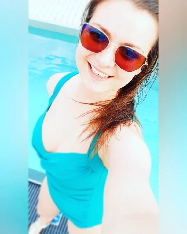 Popularna wokalistka disco polo zachwyciła w stroju kąpielowym! W sieci już dawno nie było tak gorąco! 