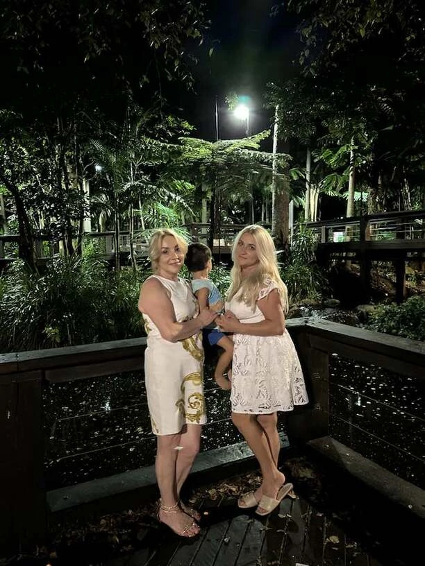 Cena sukienki zwala z nóg! Danuta Martyniuk na luksusowych wakacjach w Australii!