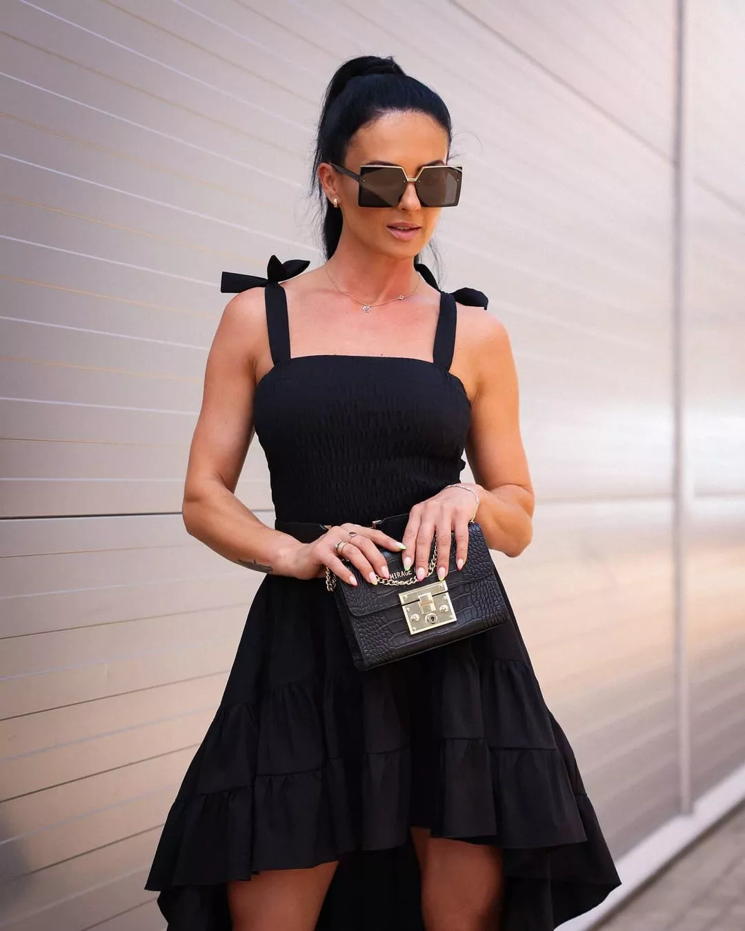 Cudowna gwiazda disco polo pokazała zgrabne i ponętne nogi! To najpiękniejsza gwiazda muzyki tanecznej?