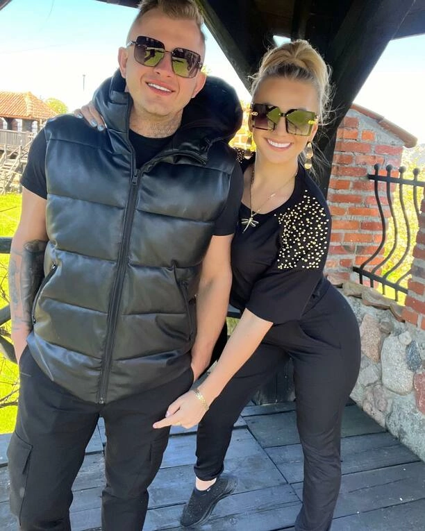 To najpopularniejsze małżeństwo w disco polo?! Dawid i Joanna Narożni podbijają internet