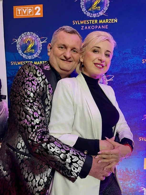 Artyści grupy disco polo MIG wspólnie z mamą przywitali Nowy Rok w Zakopanem! Zobaczcie zdjęcia! Wyglądają tak samo?