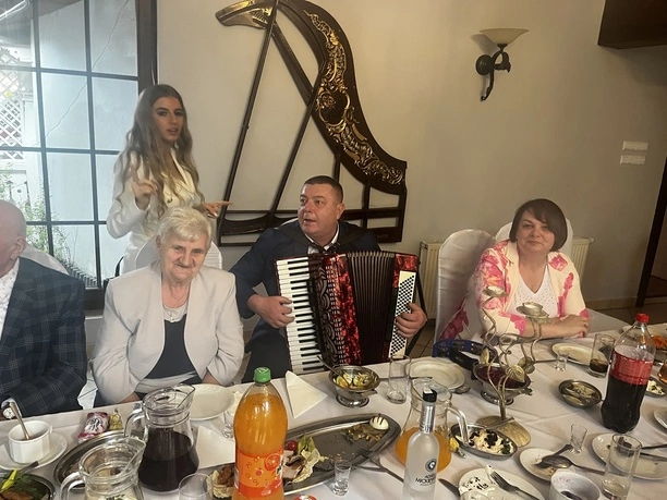 Najbardziej nietypowe polskie imię? Ajuna córka gwiazdy disco polo została ochrzczona! | ZDJĘCIA