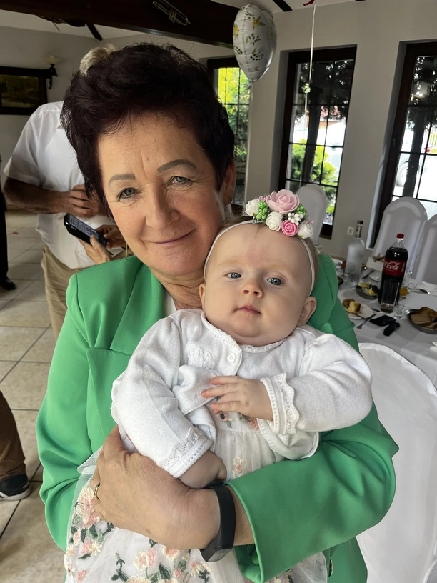 Najbardziej nietypowe polskie imię? Ajuna córka gwiazdy disco polo została ochrzczona! | ZDJĘCIA