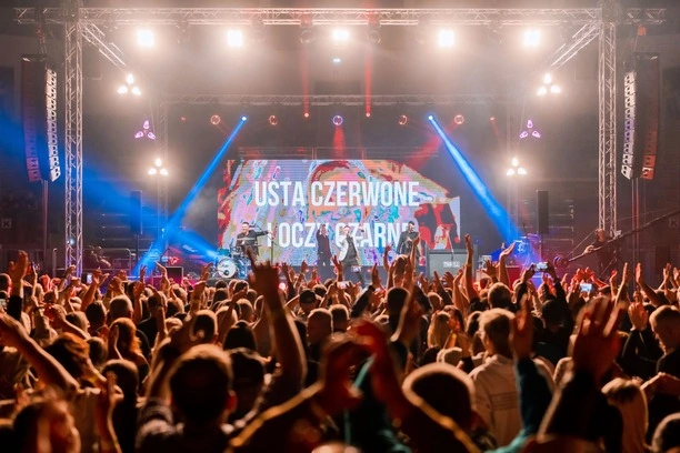 Za nami! 10-lecie Playboys w Radomiu: Jubileusz pełen emocji i gorących rytmów disco polo! Zobaczcie co tam się działo!