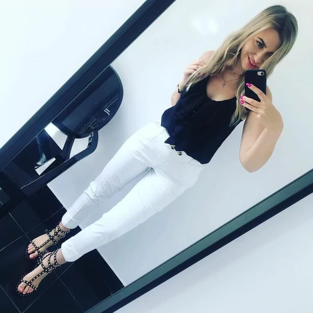 Śliczna gwiazda disco polo olśniła fanów swoją stylizacją! Wygląda jak milion dolarów! 