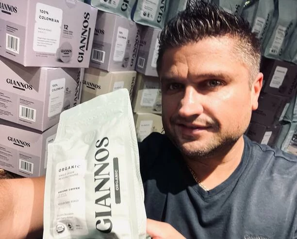 Gwiazdy disco polo rozkręcają wielomilionowy biznes! Wprowadzają na rynek WYJĄTKOWY produkt! Polacy go uwielbiają! 