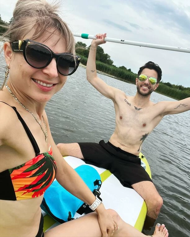 Magda Narożna wzbudza zaniepokojenie fanów! Gwiazda disco polo ma problemy?