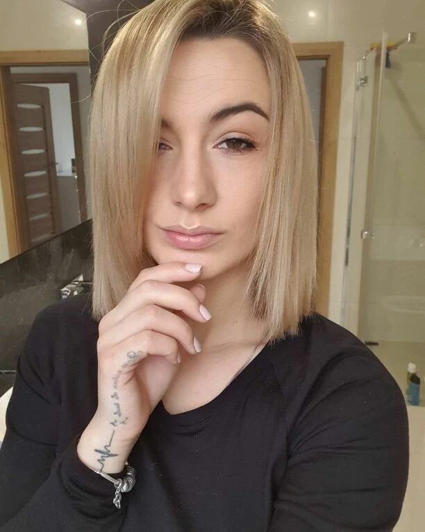 Zjawiskowa Justyna Lubas - Top Girls zachwyca fanów! Piękna wokalistka disco polo ideałem kobiecości?