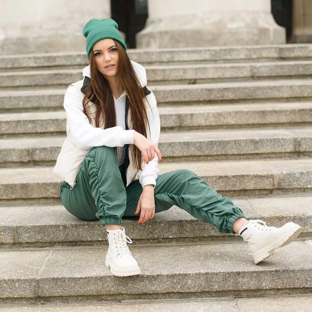 Gwiazda disco polo Angelika Żmijewska  wygląda jak uczestniczka Top Model?! Te zdjęcia robią furorę w internecie!