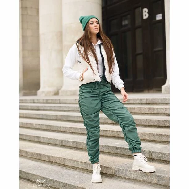 Gwiazda disco polo Angelika Żmijewska  wygląda jak uczestniczka Top Model?! Te zdjęcia robią furorę w internecie!