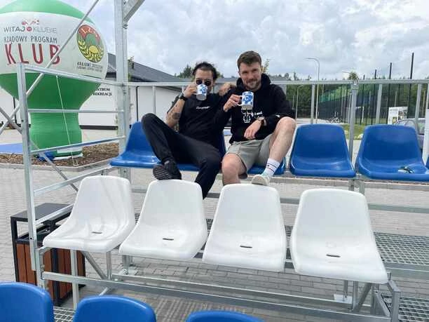 Znów to zrobili! Karol Zawrotniak Defis i MiłyPan w wyjątkowym duecie! Ta nowość podbije listy przebojów?! 