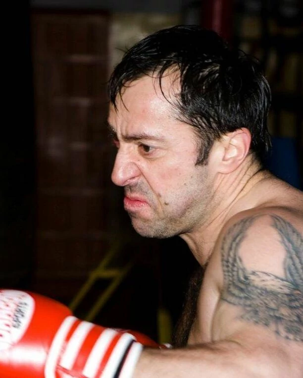 Nasz polski Stallone – Marcin Miller Boys został porównany do amerykańskiego aktora. Internauci widzą podobieństwo!