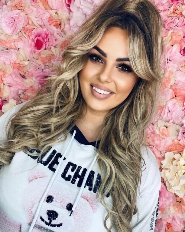 Paula Karpowicz z Top Girls zmieniła się nie do poznania! Fani disco polo rozpływają się z zachwytu! Wygląda fantastycznie!