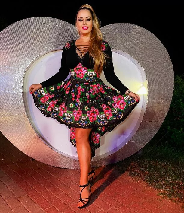 Paula Karpowicz z Top Girls zmieniła się nie do poznania! Fani disco polo rozpływają się z zachwytu! Wygląda fantastycznie!