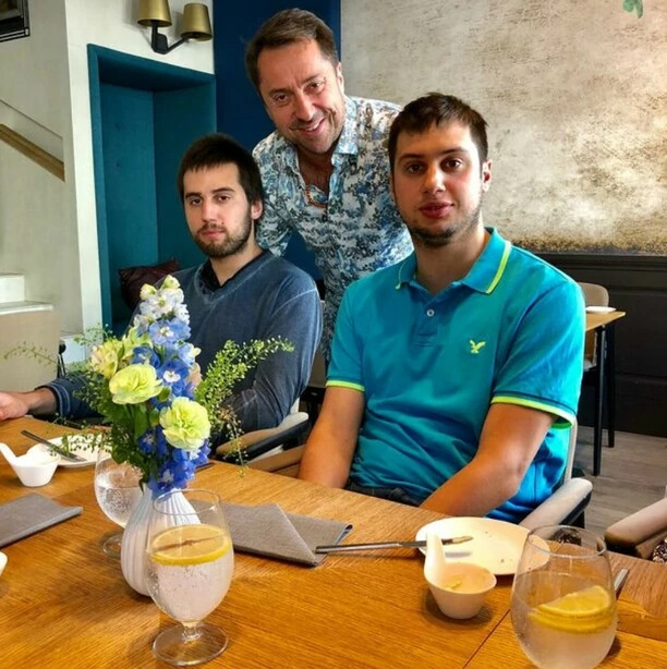 Niesamowite Podobieństwo! Marcin Miller pokazał swoich synów - Zobacz, jak wyglądają