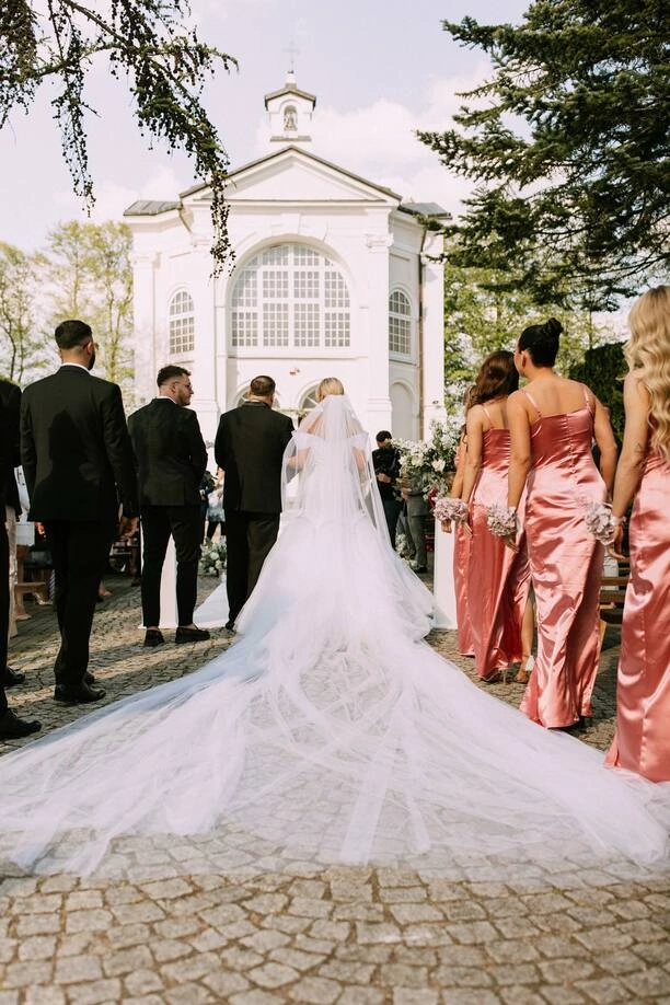 Paula Karpowicz z Topky ujawnia, ile kosztował jej ślub! Kwota może przyprawić o zawrót głowy

