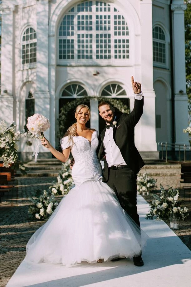 Paula Karpowicz z Topky ujawnia, ile kosztował jej ślub! Kwota może przyprawić o zawrót głowy

