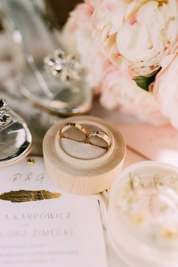 Paula Karpowicz z Topky ujawnia, ile kosztował jej ślub! Kwota może przyprawić o zawrót głowy

