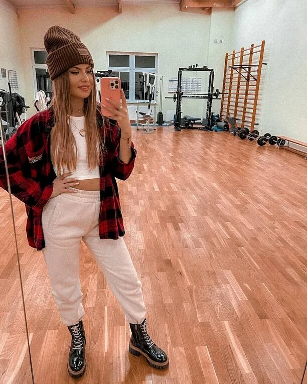 Drapieżne wydanie Marleny z formacji Szpilki! Gwiazda skupiła na sobie całą uwagę internautów! CO piszą w komentarzach?!