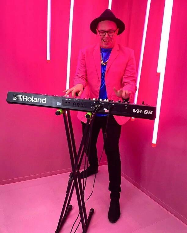 Elwira Mejk zdradziła kulisy nowej produkcji disco polo! Zapowiada się prawdziwa muzyczna petarda?! 