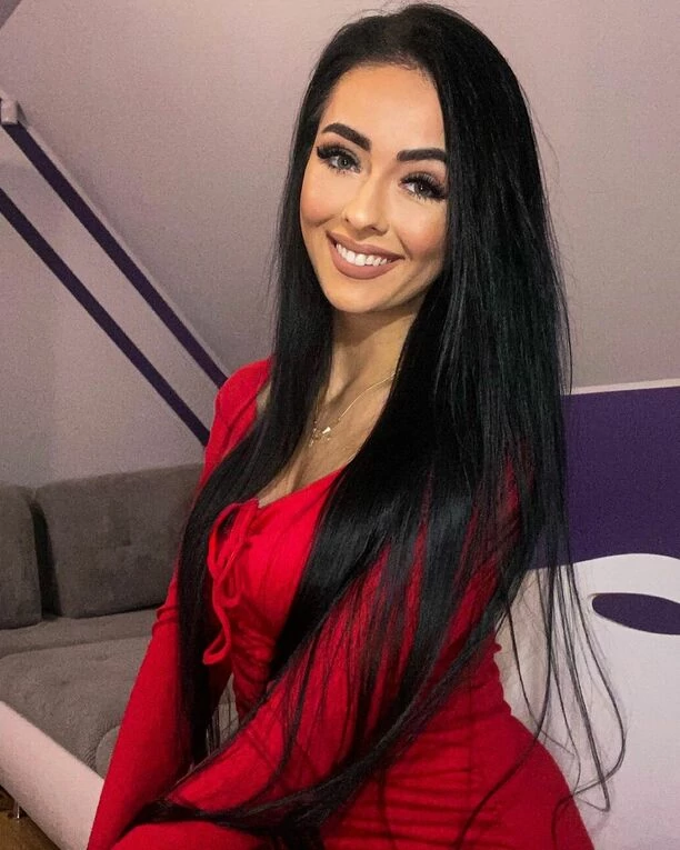 To najpiękniejszy uśmiech w branży disco polo?! Fani zachwyceni zdjęciami gwiazdy! 