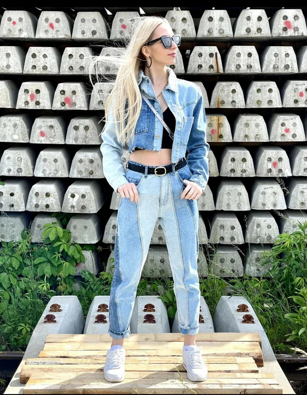 Natalia Siemieniecka z zespołu Top Girls w gorącej odsłonie! Gwiazda disco polo odważnie odsłoniła biust! Fani w szoku!