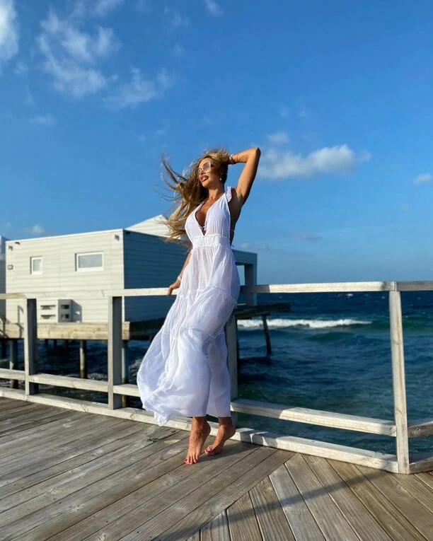 Zagraniczne wakacje ślicznej i niezwykle ponętnej wokalistki disco polo! Artystka wybrała się na Malediwy! Zobaczcie ZDJĘCIA! 