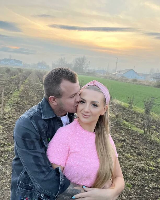 Najzgodniejsze małżeństwo w branży muzycznej?! Dawid Narożny opublikował wzruszający wpis!