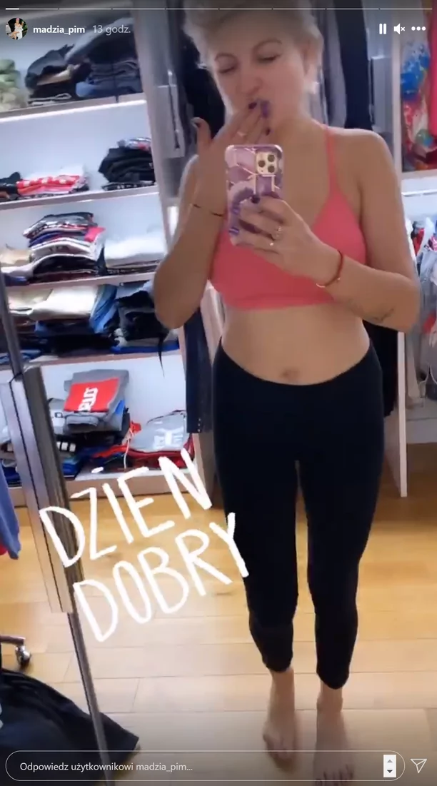 Gorące foto Magdaleny Narożnej - Piękni i Młodzi podbija sieć! Płaski brzuch artystki disco polo dosłownie zwala z nóg! 