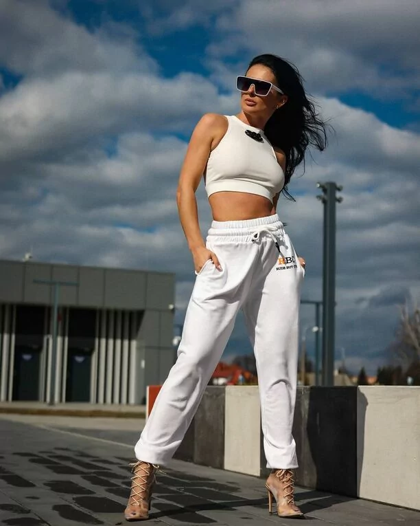 Gorące VIDEO wokalistki disco polo! Artystka odkryła swoje ciało! Wygląda jak bogini! 