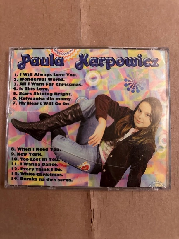 Paula Karpowicz-Zimecka prezentuje swój pierwszy album! Miała wtedy 9 lat! Zobaczcie jak wyglądała! 