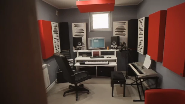 Szok! Iness gwiazda disco polo prowadzi 80 hektarowe pole! To prawdziwa królowa życia! 