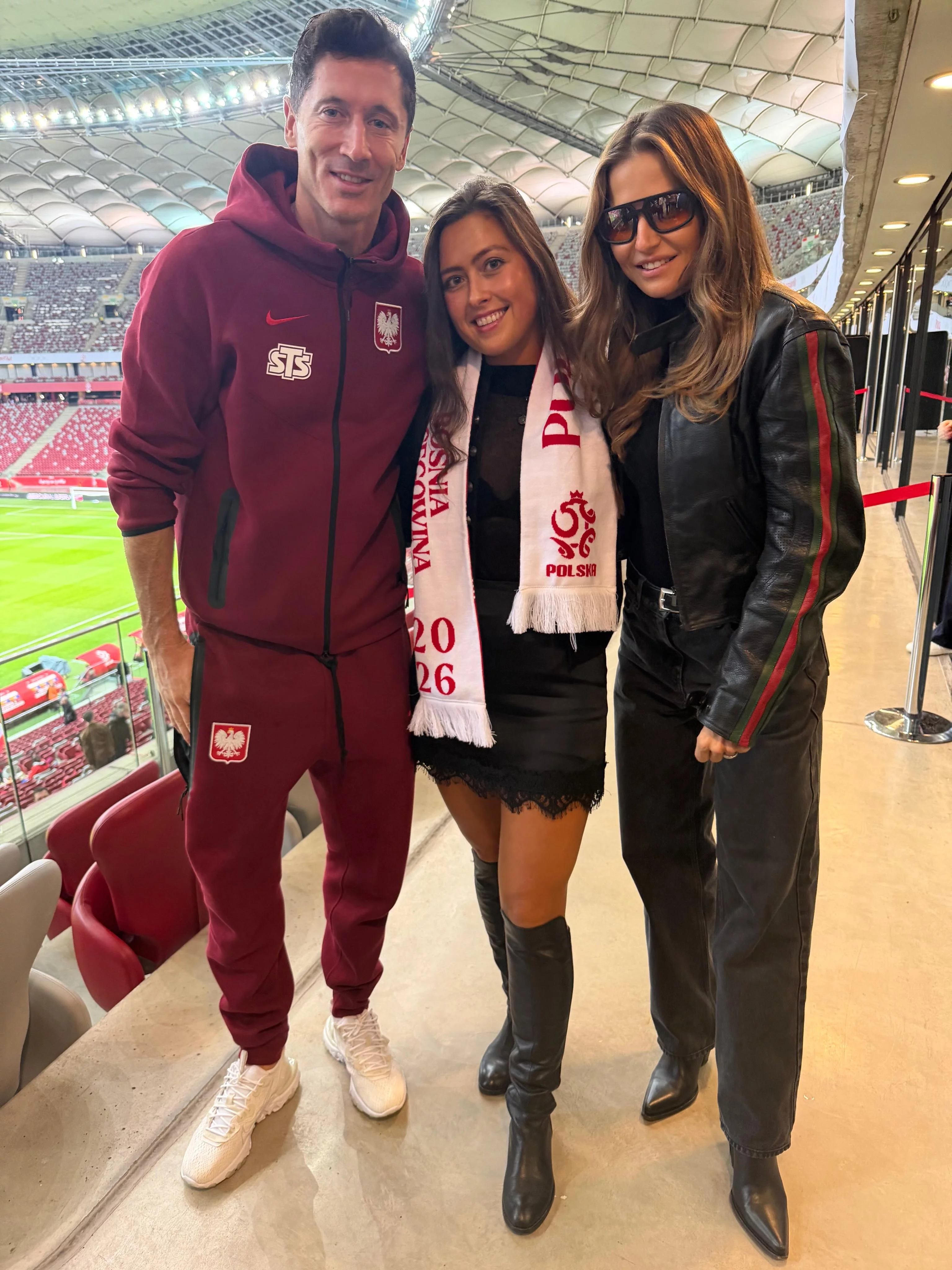 Kim jest Pamela Stone, kuzynka Anny Lewandowskiej? Zdjęcie z Robertem Lewandowskim z meczu
