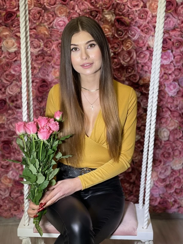 Keratin by Milena Koźmińska - nowe SPA dla włosów w Zamościu, którym zachwycą się celebryci! Właścicielami są gwiazdy disco polo!