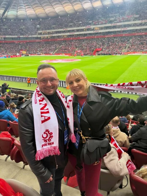 Magda Narożna przyłapana na meczu Polska Albania z narzeczonym. Tak wyglądał ich wspólny wieczór