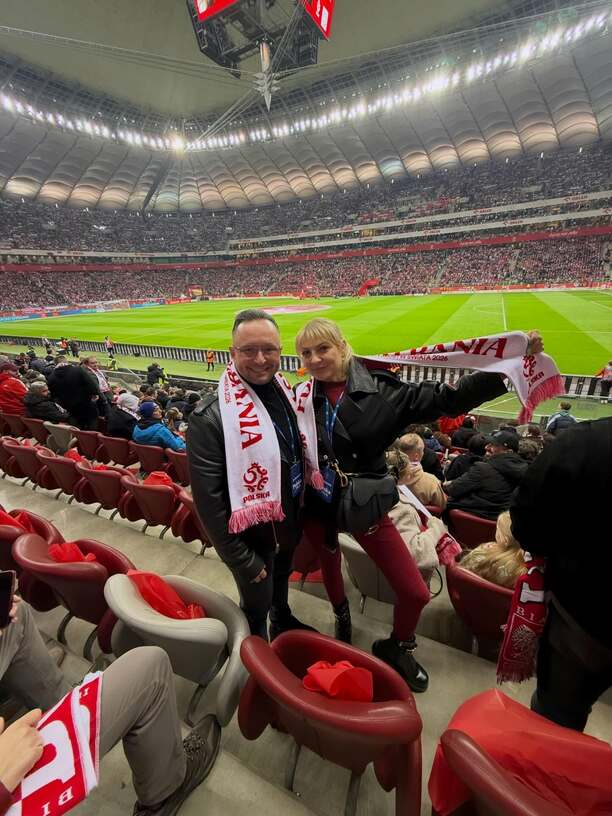 Plik Magda-Narozna-przylapana-na-meczu-Polska-Albania-z-narzeczonym-Tak-wygladal-ich-wspolny-wieczor-2.jpg