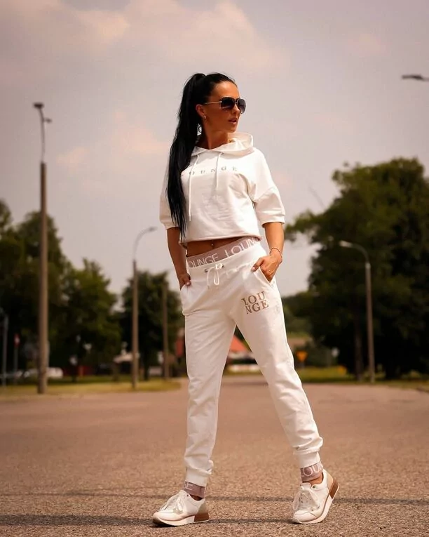 Opadną Wam szczęki! Uwielbiana wokalistka disco polo zachwyciła stylizacją! Gwiazda podkreśliła swoje piękne ciało!