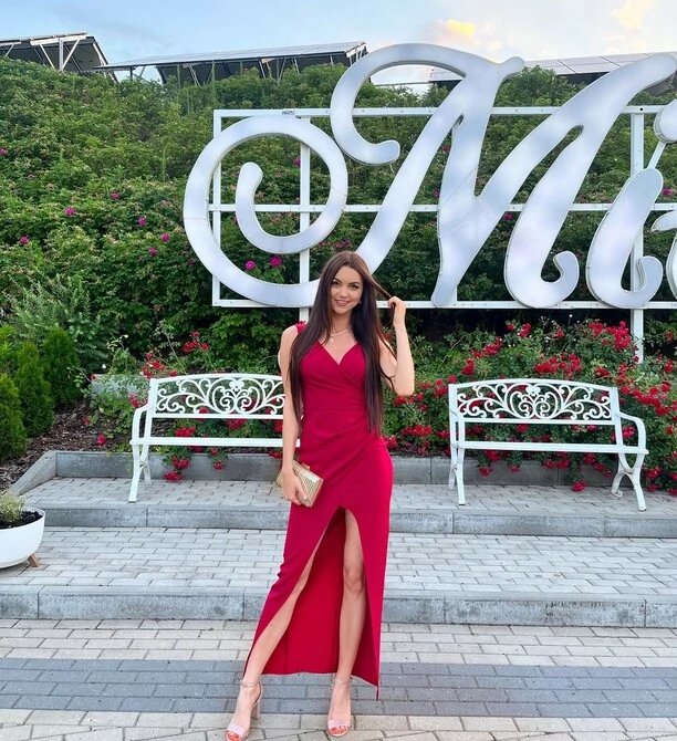 Angelika Żmijewska Topky z najlepszym ciałem w branży?! Zobaczcie te zdjęcia