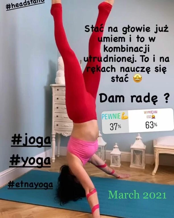 Uwielbiana wokalistka disco polo instruktorką yogi?! Gwiazda zachwyca w INTERNECIE gibkim ciałem!
