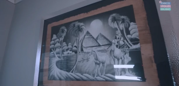 Niemożliwe? Znany gwiazdor disco polo ma własny warsztat stolarski! Luka Rosi zdradził jak mieszka [Zdjęcia]