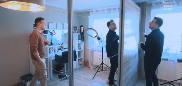 Niemożliwe? Znany gwiazdor disco polo ma własny warsztat stolarski! Luka Rosi zdradził jak mieszka [Zdjęcia]