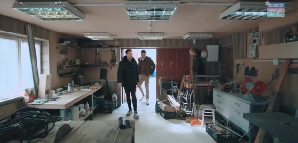 Niemożliwe? Znany gwiazdor disco polo ma własny warsztat stolarski! Luka Rosi zdradził jak mieszka [Zdjęcia]