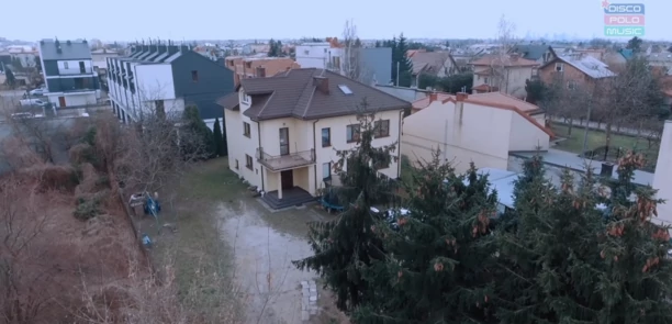 Niemożliwe? Znany gwiazdor disco polo ma własny warsztat stolarski! Luka Rosi zdradził jak mieszka [Zdjęcia]