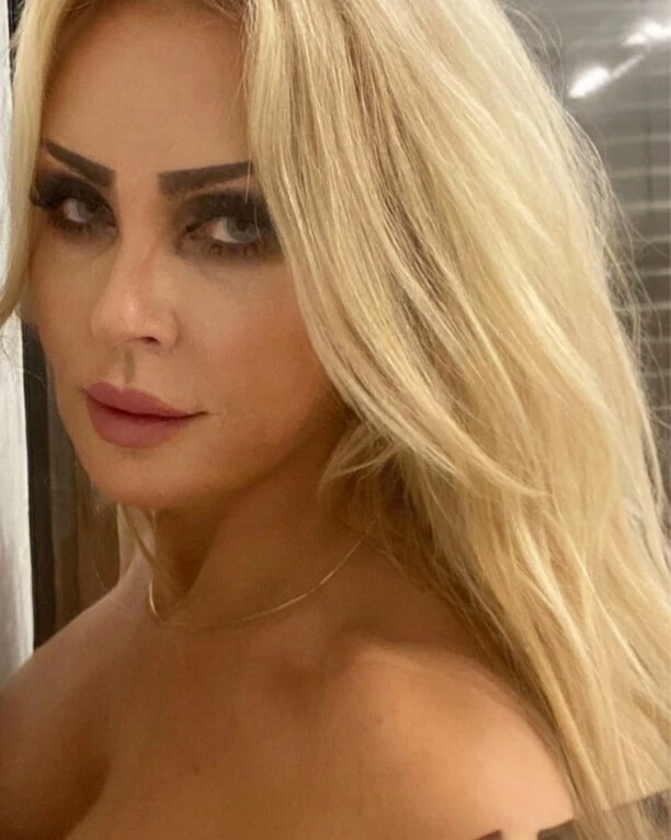 Szokujące zdjęcie Teresy Werner w samej bieliźnie! Gwiazda śląskich szlagierów odważnie pokazała biust! 