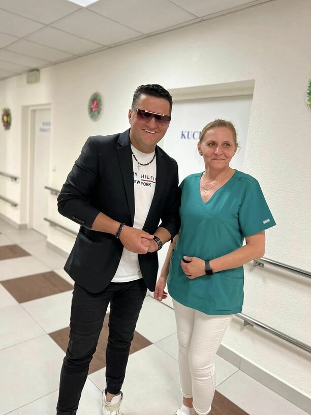 Król góralskiego disco polo Kordian zaskoczył podopiecznych hospicjum wzruszającą wizytą! Co się tam wydarzyło?