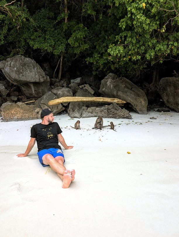 Tylko u nas! Podróż poślubna jak z bajki?! Tak gwiazda disco polo i znany aktor spędzili upojne chwile po ślubie! Zobacz prywatne archiwum  
