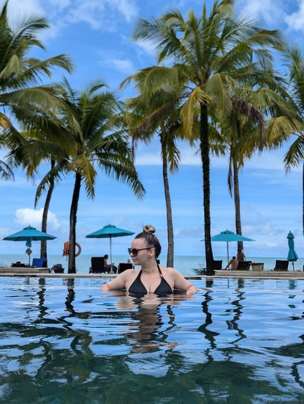 Tylko u nas! Podróż poślubna jak z bajki?! Tak gwiazda disco polo i znany aktor spędzili upojne chwile po ślubie! Zobacz prywatne archiwum  
