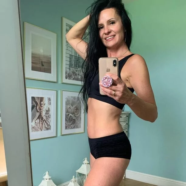 Gwiazda disco polo zachwyca idealnie zgrabnym ciałem! Takiej figury zazdrości jej cała Polska!